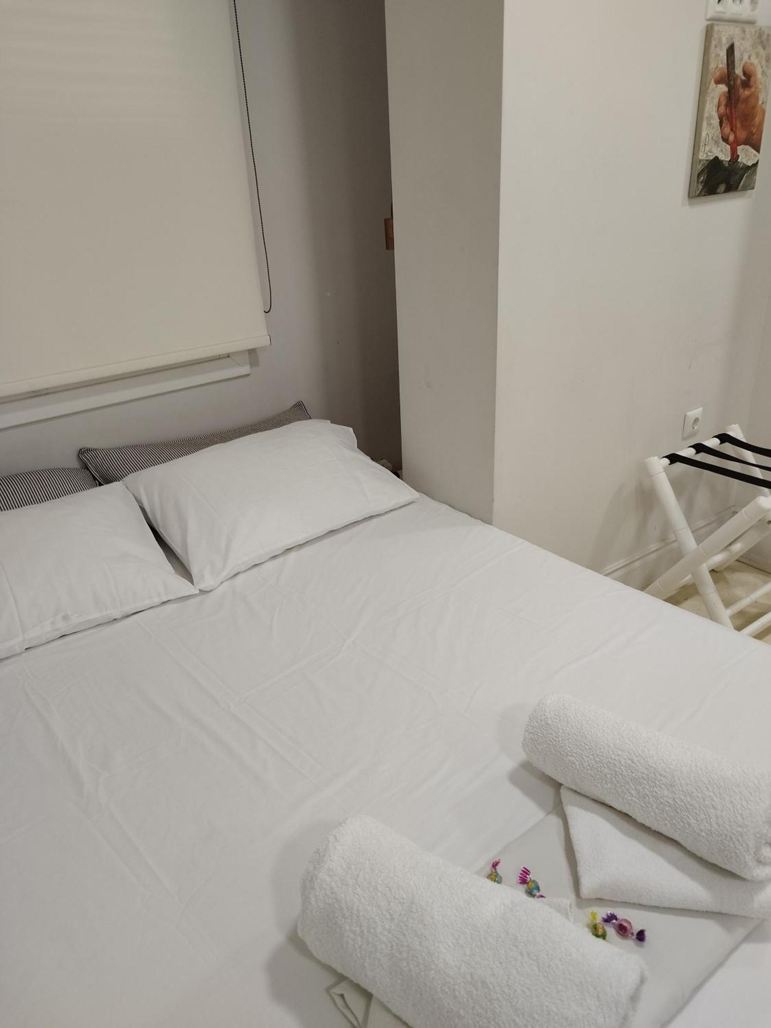 Strada Aparthotel *
